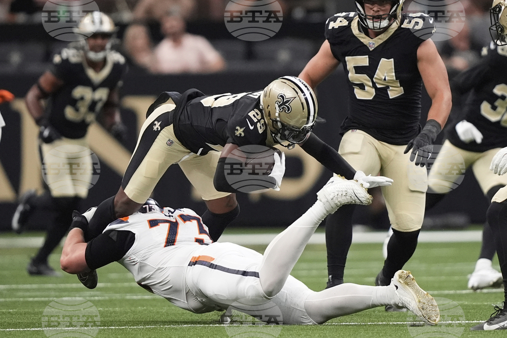 Broncos Saints Football