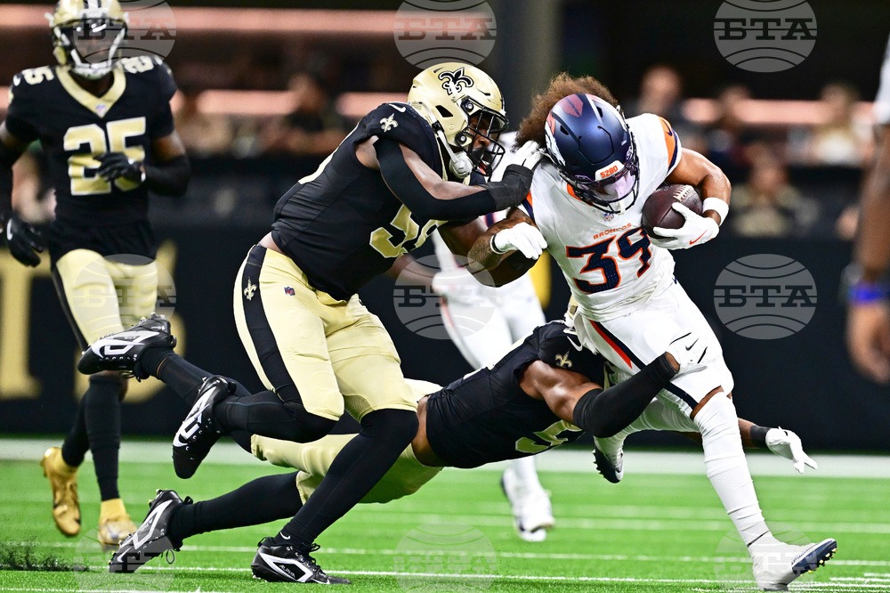 Broncos Saints Football