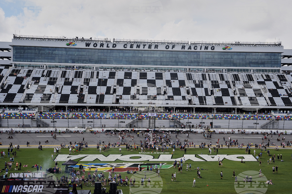 NASCAR Daytona Auto Racing
