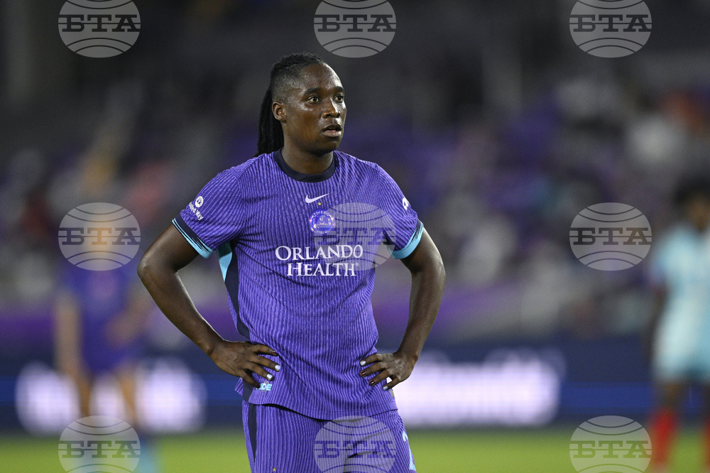 NWSL Pride-Banda Soccer