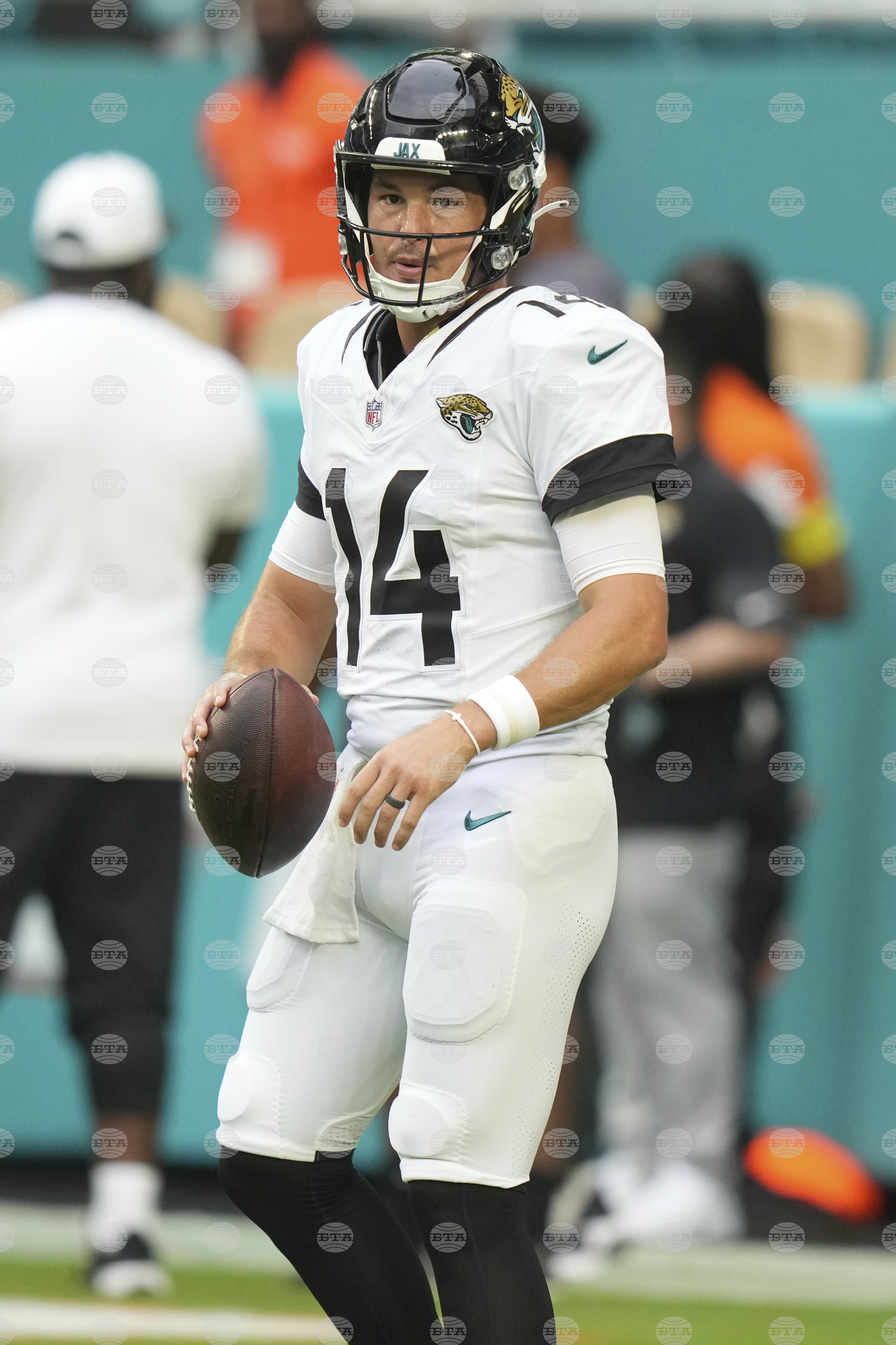 Jags Dolphins Football