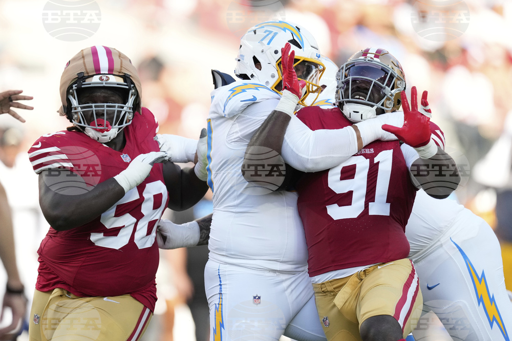 Chargers 49ers Football