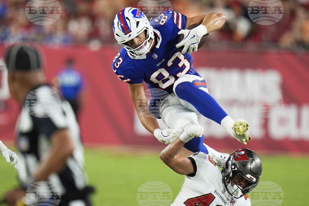 APTOPIX Bills Buccaneers Football