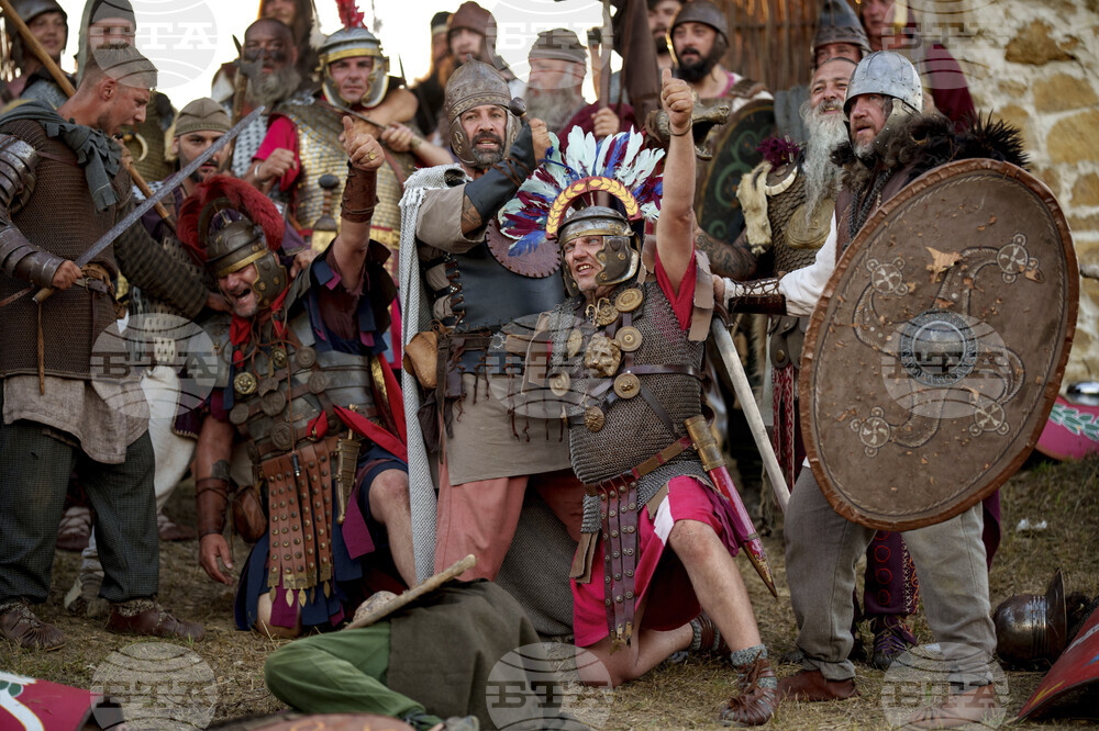 APTOPIX Romania Roman Era History Reenactment