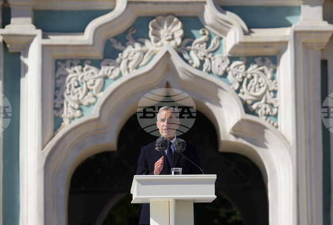 Украйна ще получи оръжия от новия пакет военна помощ от Канада още следващия месец, заяви канадският премиер