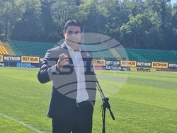 Добрич - стадион - първа копка - осветление