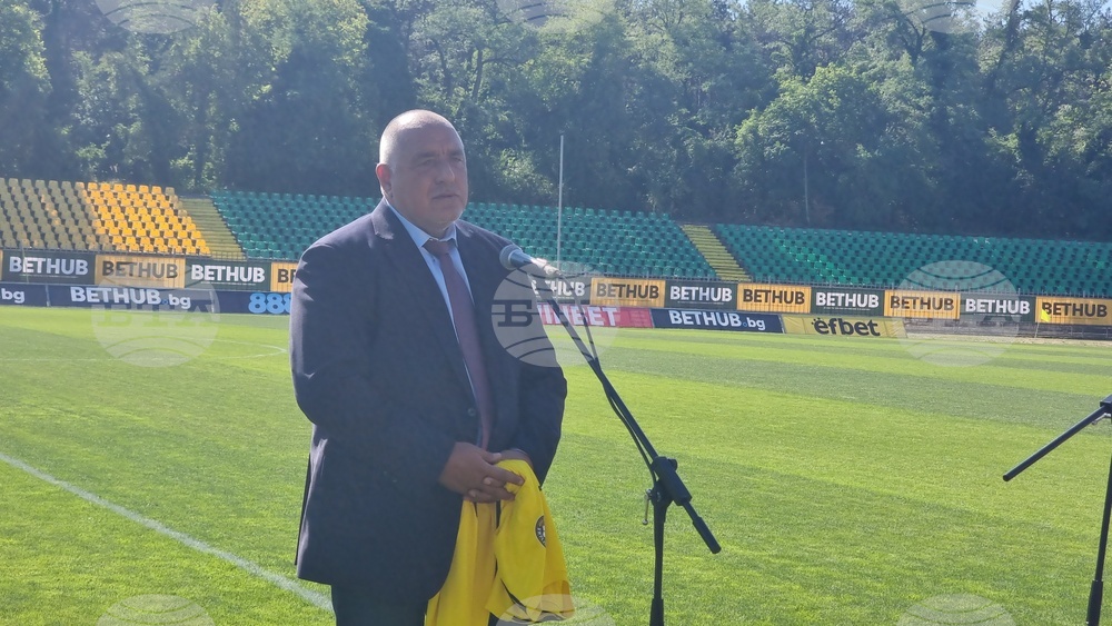 Индустриалната зона на Добрич ще стане, каза лидерът на ГЕРБ Бойко Борисов при посещение в града 