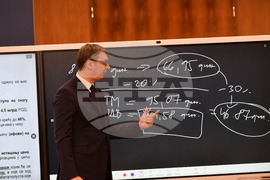 Сърбия - Александър Вучич - икономически мерки