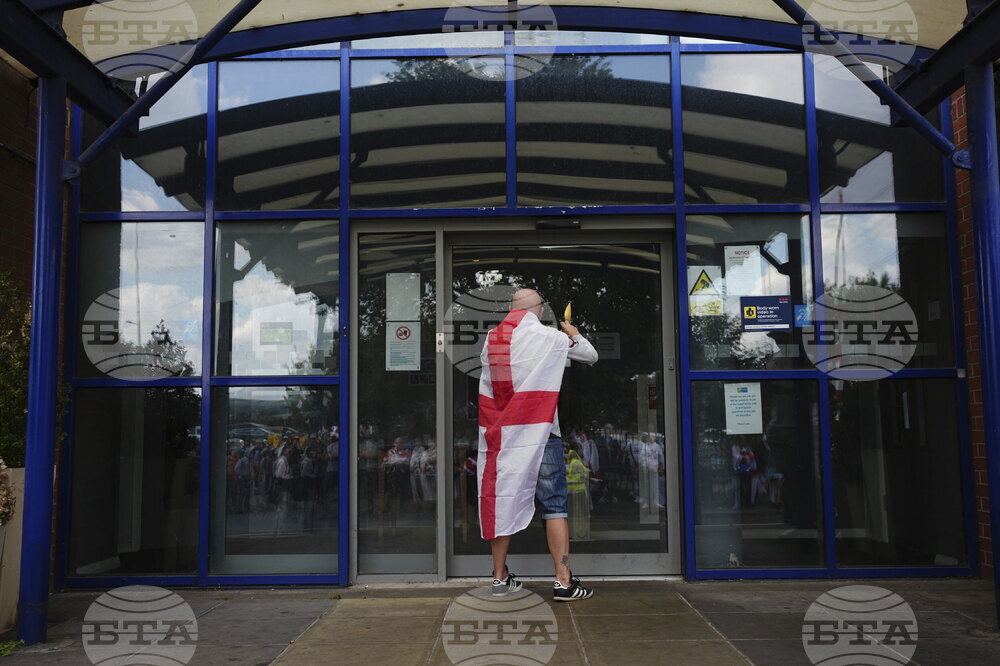Britain Migrant Protest