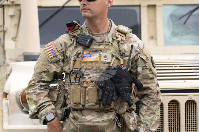 Доналд Тръмп няма правомощията да разполага военни в Чикаго, каза лидерът на демократите Джефрис