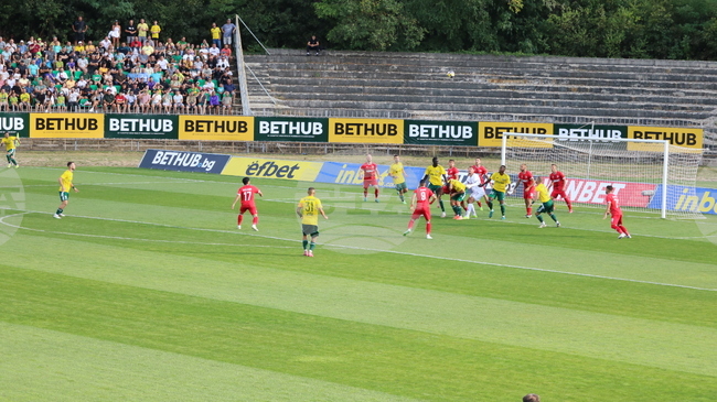 Ботев (Враца) победи Добруджа след дузпи и си осигури участие в четвъртфиналите на Купата на България