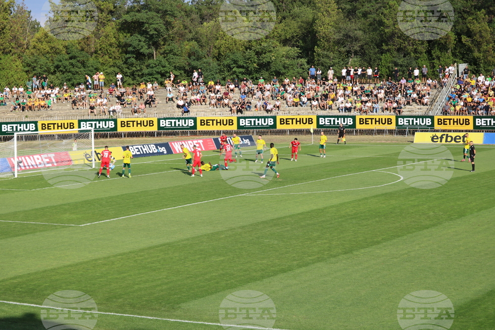 Ботев Враца записа първа победа за сезона след успех над Добруджа в Добрич