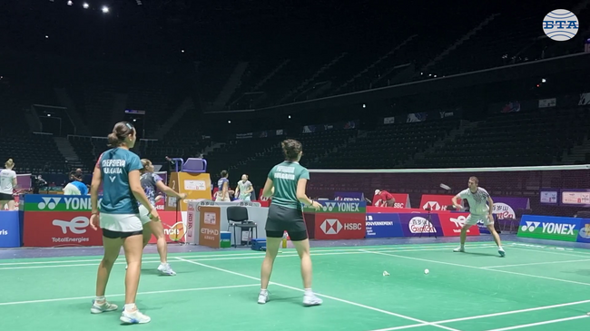 Националите направиха втора тренировка преди Световното първенство по бадминтон в Париж