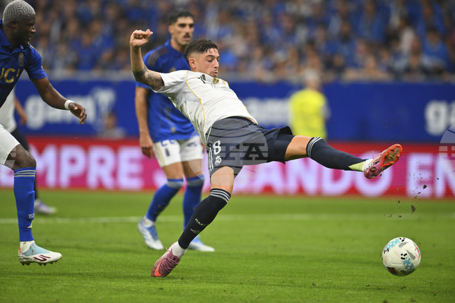 Халфът на Реал Мадрид Федерико Валверде пропуска мачовете с уругвайския национален отбор