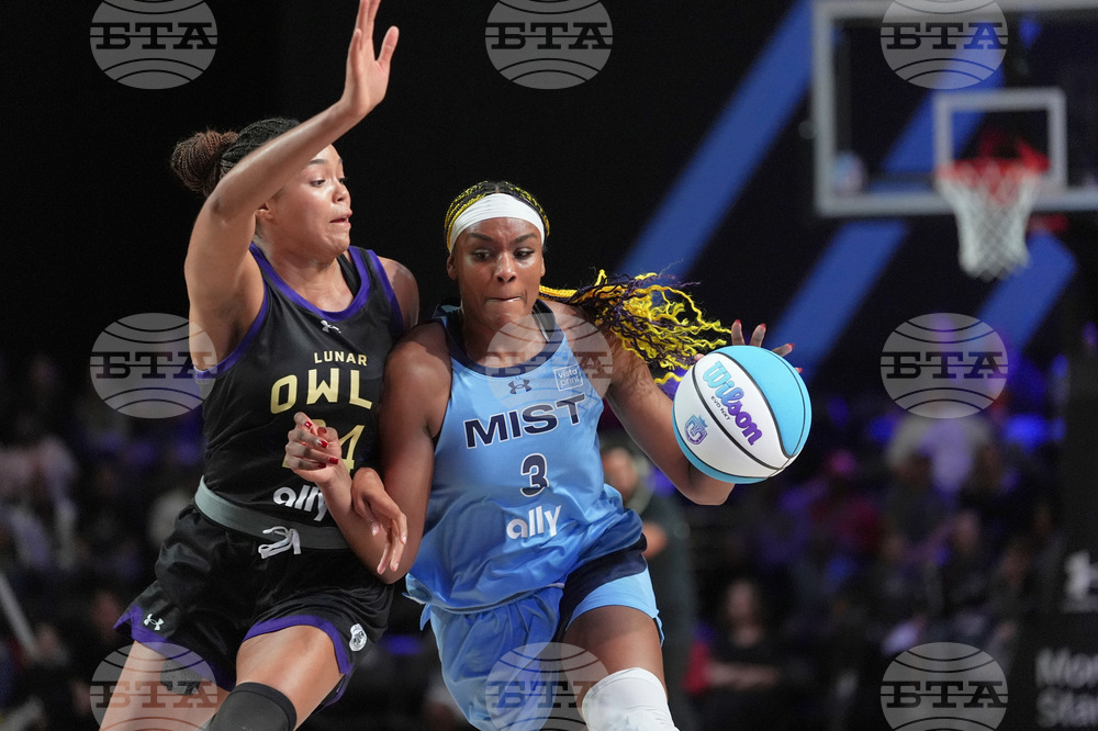 Women’s Sports Leagues Basketball