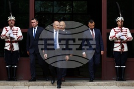 НАИМ-БАН - Румен Радев - изложби