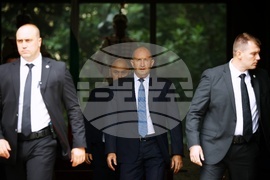 НАИМ-БАН - Румен Радев - изложби