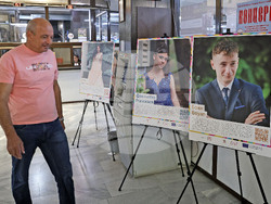 Варна - фотографска изложба „ПроменениТЕ - за живота след приемната грижа“