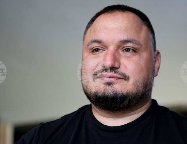 Нужна е нова социална услуга за подкрепа на младежите от приемни семейства, които навършват пълнолетие, според експерт