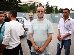 МВнР - сирийци - протест