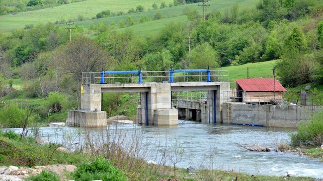Нинова: Вижте списъка на частните ВЕЦ, които източват язовирите. Спрете ги