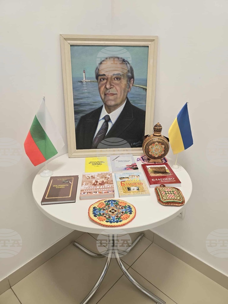 Българската общност в Одеса отбеляза 100-годишнината от рождението на проф. Михаил Дихан и почете паметта му