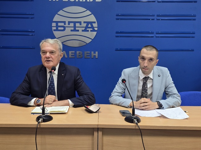 Пресконференция на председателя на партия АБВ Румен Петков