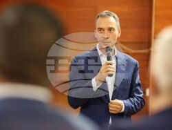 Бургас - "Туризъм: образование - бизнес - местна власт" - дискусионен форум