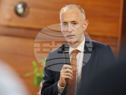 Бургас - "Туризъм: образование - бизнес - местна власт" - дискусионен форум