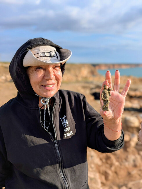 Археологическата експедиция под ръководството на доц. д-р Бони Петрунова откри масивна бронзова статуетка на богиня на Калиакра