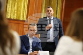 Бургас - "Туризъм: образование - бизнес - местна власт" - дискусионен форум