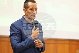 Бургас - "Туризъм: образование - бизнес - местна власт" - дискусионен форум