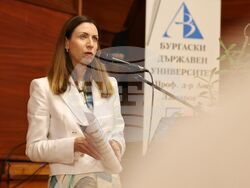 Бургас - "Туризъм: образование - бизнес - местна власт" - дискусионен форум