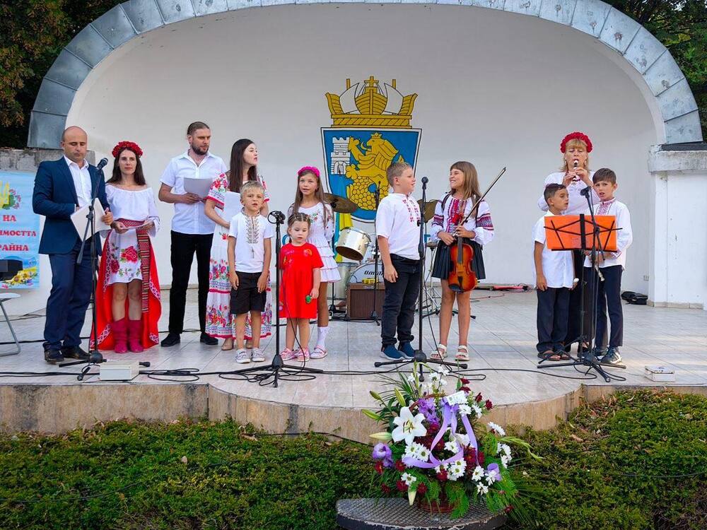 Украинската общност в Бургас отбеляза Деня на независимостта на Украйна