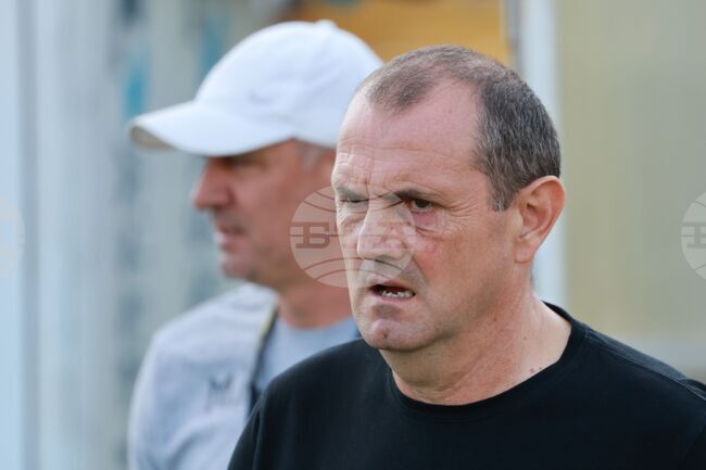 Треньорът на Славия Златомир Загорчич за отношенията си с президента на клуба Венцеслав Стефанов: "Не се виждам с този човек"