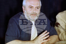 Емануел Икономов - писател