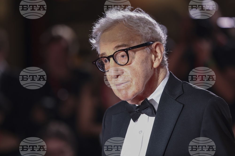 Russia Ukraine Woody Allen