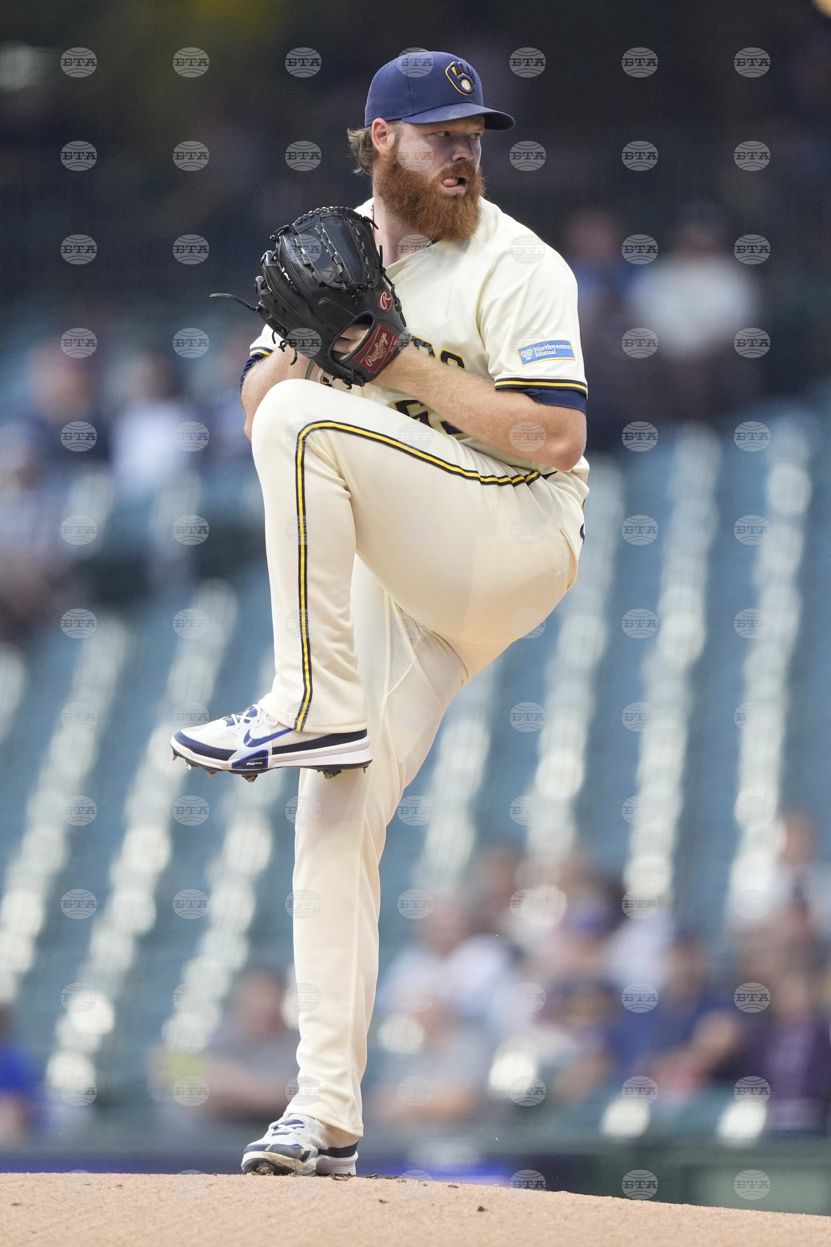 Diamondbacks Brewers Baseball