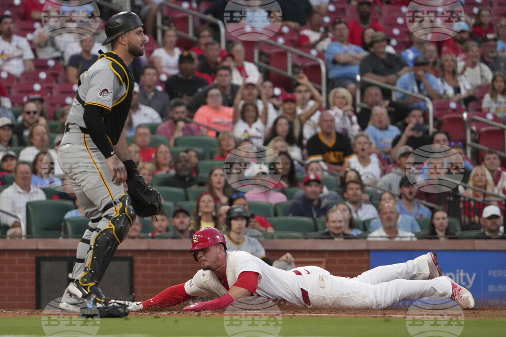 Pirates Cardinals Baseball