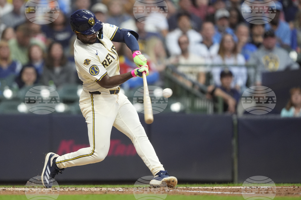 Diamondbacks Brewers Baseball