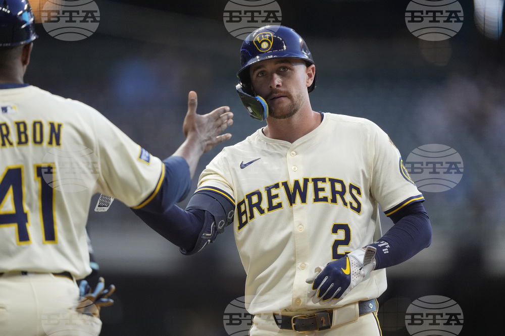 Diamondbacks Brewers Baseball
