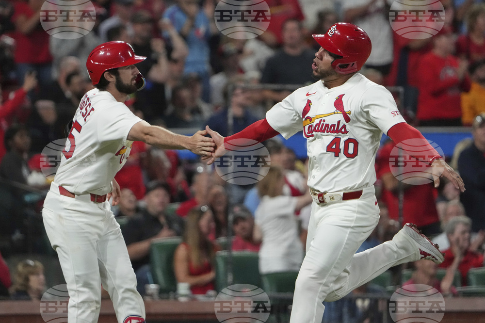 Pirates Cardinals Baseball
