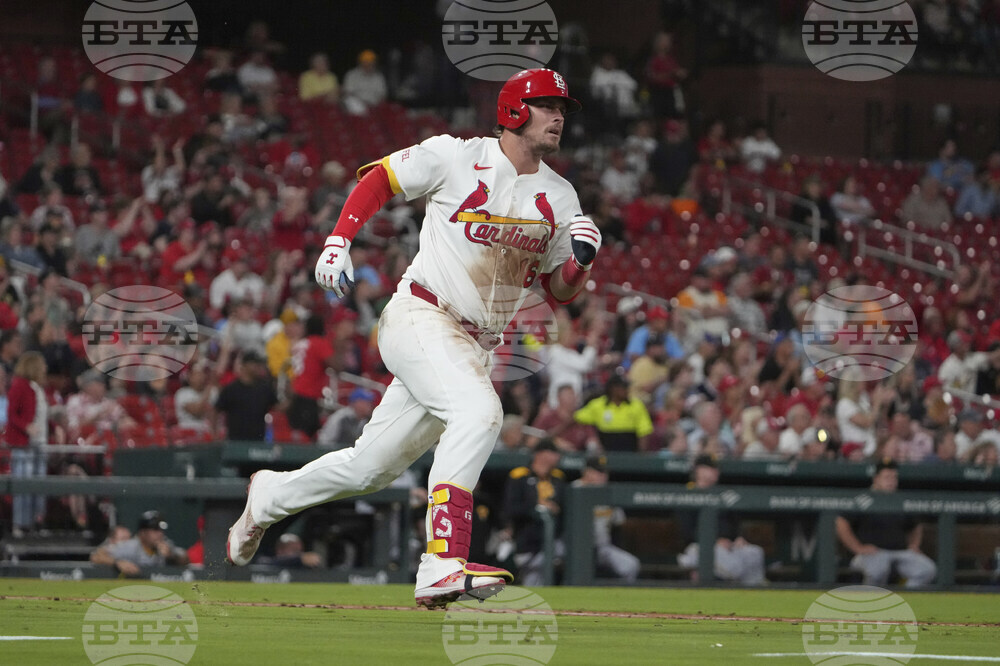 Pirates Cardinals Baseball