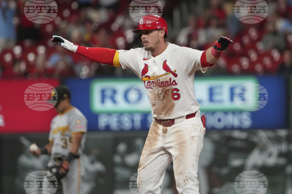 Pirates Cardinals Baseball