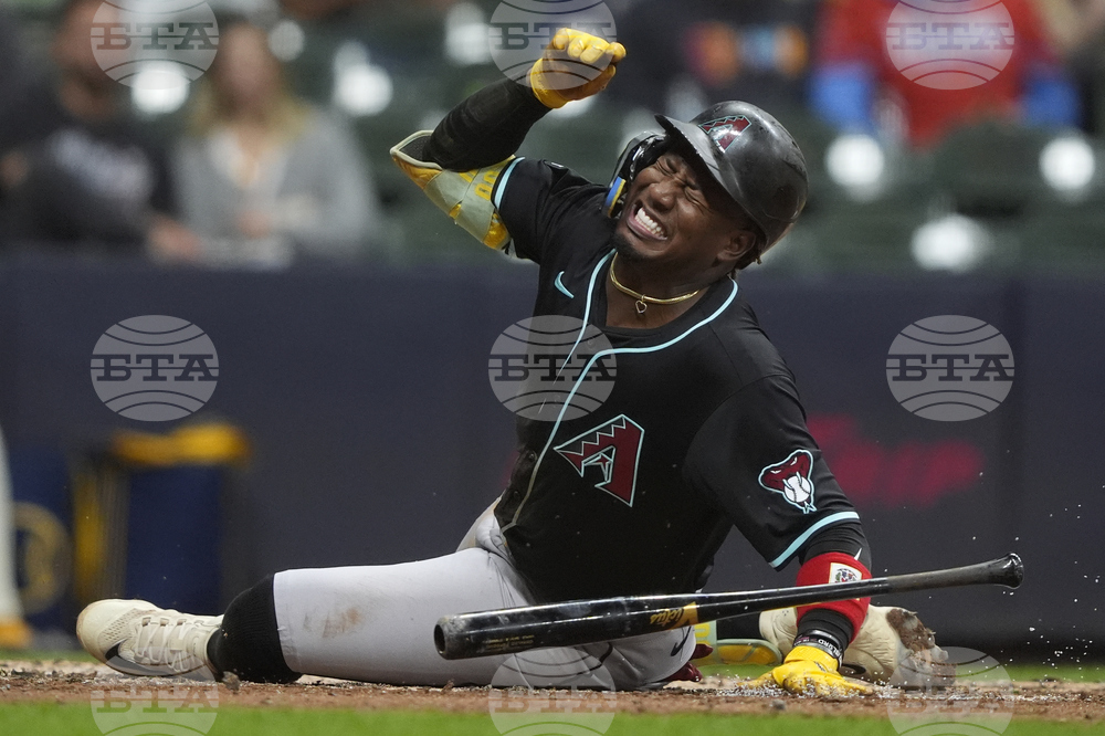 APTOPIX Diamondbacks Brewers Baseball