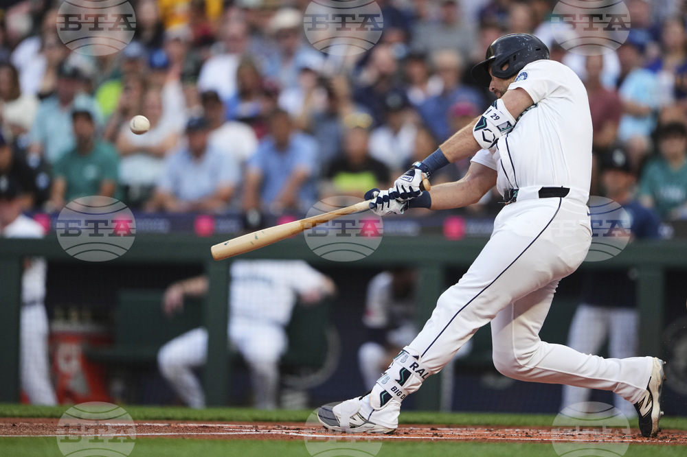 Padres Mariners Baseball