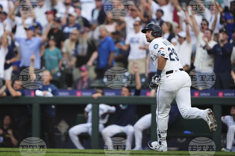 Padres Mariners Baseball