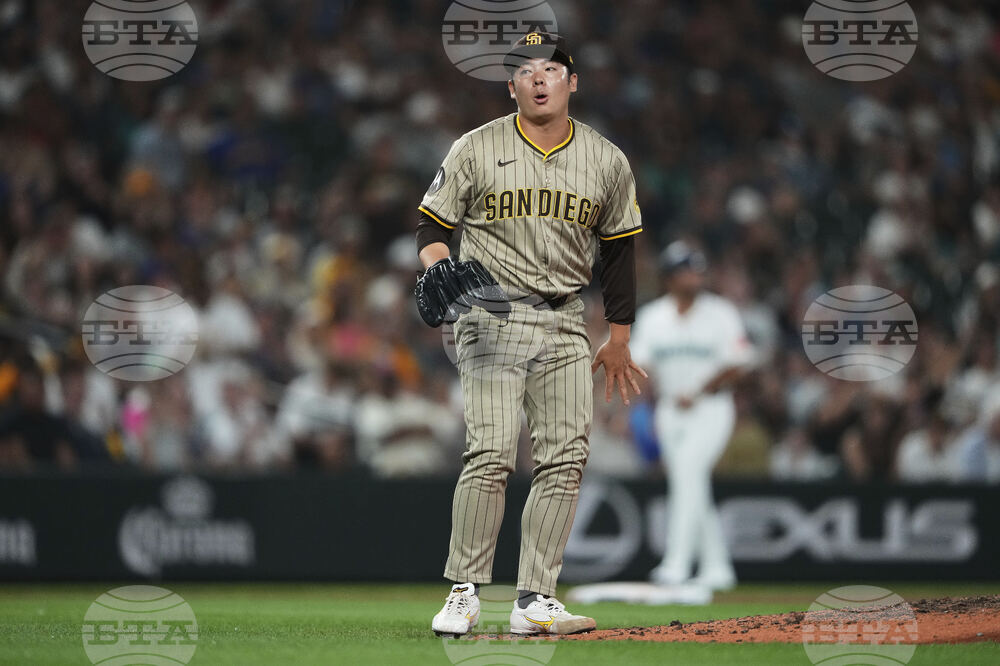 Padres Mariners Baseball