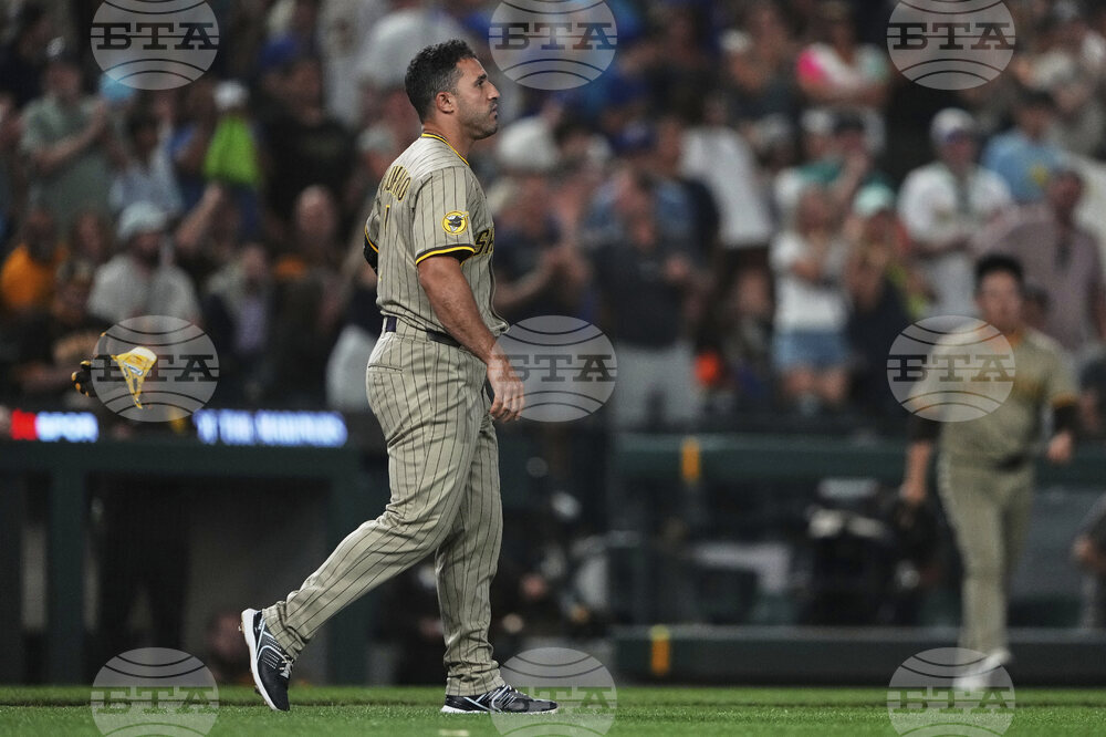 Padres Mariners Baseball