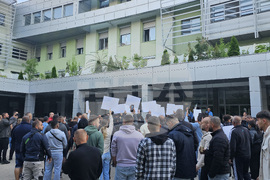Русе - болница - родилка - протест